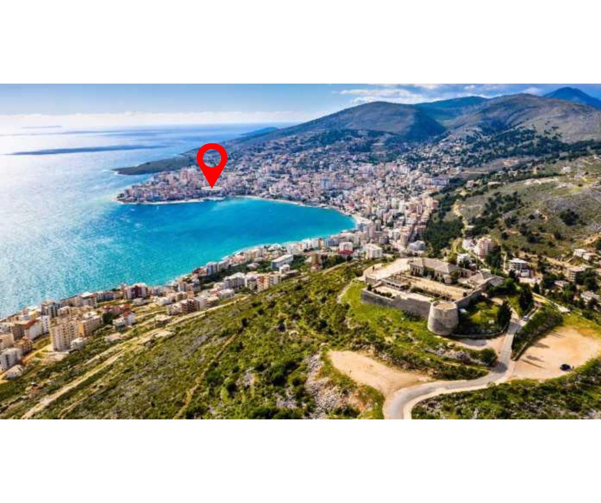 Sarah'S Apartments - 5 Min Walk To Beaches & Boulevard - Big Balcony! ساراندا المظهر الخارجي الصورة